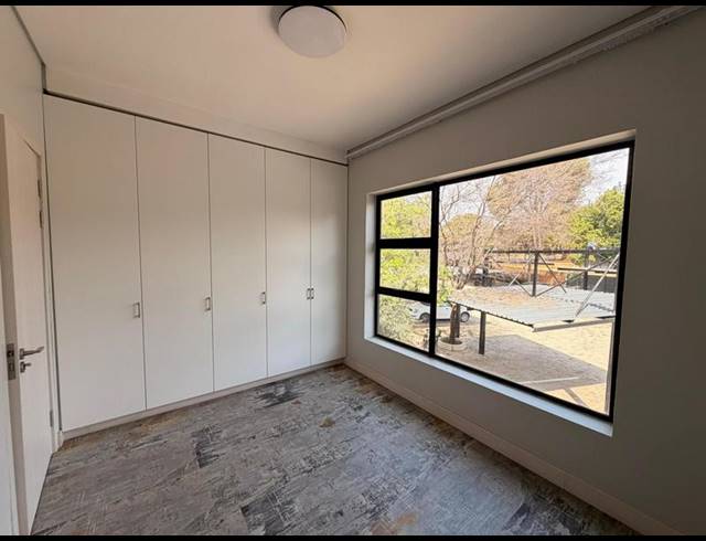 1 BEDROOM PROPERTY TO RENT IN ALPHEN PARK